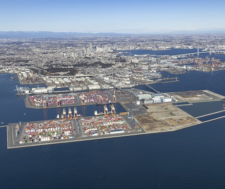 Minami Honmoku Pier
